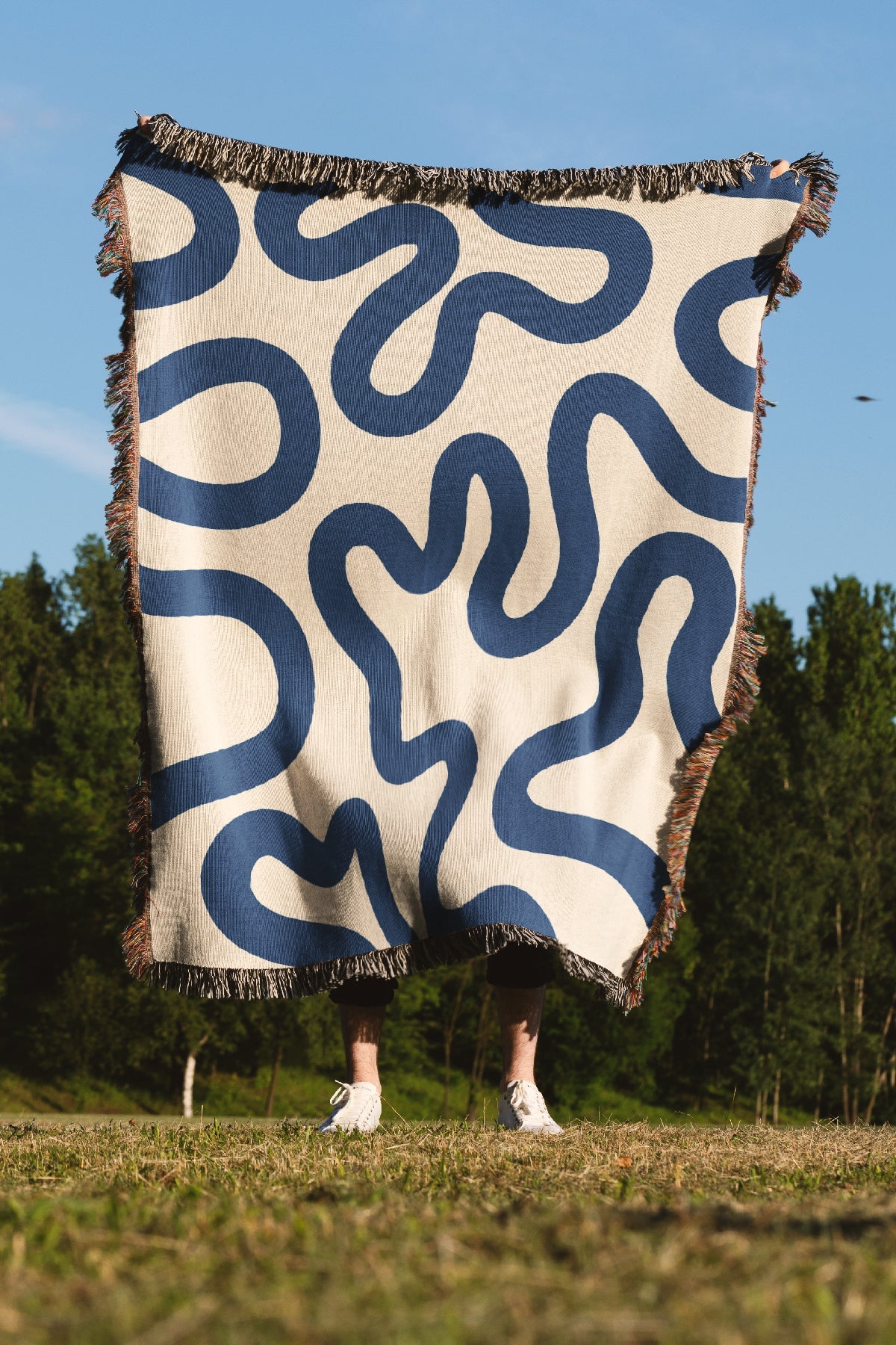 Swirl Lines Abstract Jacquard Woven Blanket (Cream Blue)